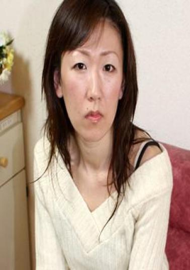 Mosaic WIFE-040 Wives With Issues Wanted, Um... I'm A Married Woman, Is That Alright... JULIA.