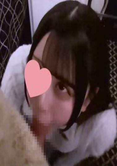 FC2PPV-4675373 A Beautiful 19-year-old Girl With A Clear Complexion ♡ She Moans In A Sexy Voice While Shaking Her E-cup Breasts Part 1 Personal Shooting No.319