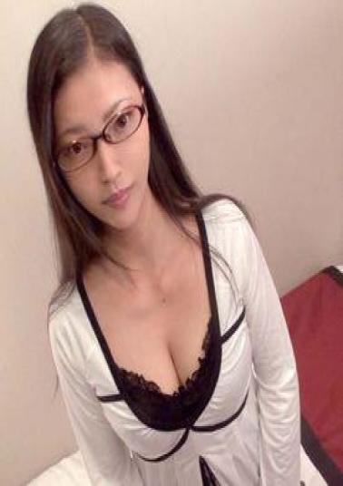 FC2PPV-4754045 God Episode - Continuous Creampie B Cup Chopping Board Small Breasts, 30s Housewife, 28 Years Old ⇒ Her Overly Sensitive Nipples Caused A Flood In Her Married Woman's Pussy (Mami)