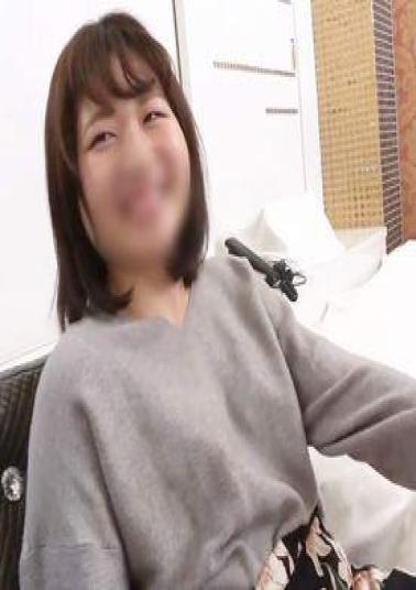 FC2PPV-4769452 Japanese-style Room / 3P / Black Hair / Blowjob / Raw / Continuous / Creampie 3P Sex In A Japanese-style Room